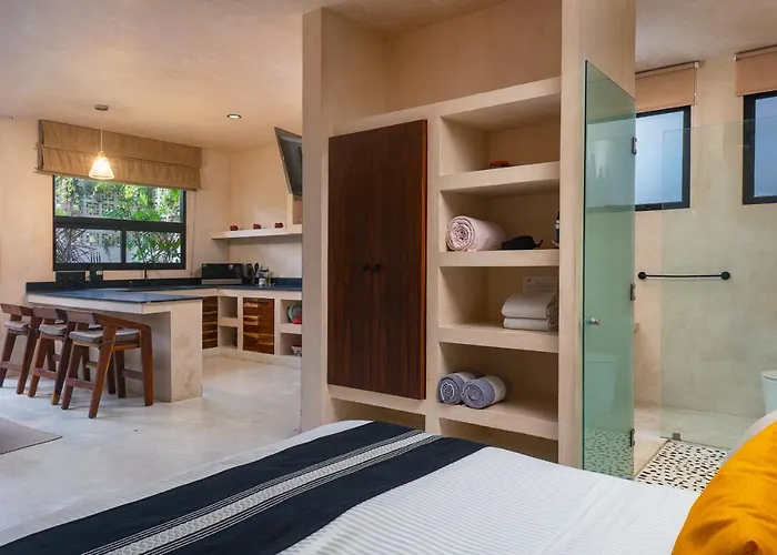 Ujo Boutique Appart hôtel 4*