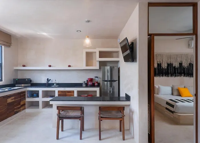 Ujo Boutique Appart hôtel 4*